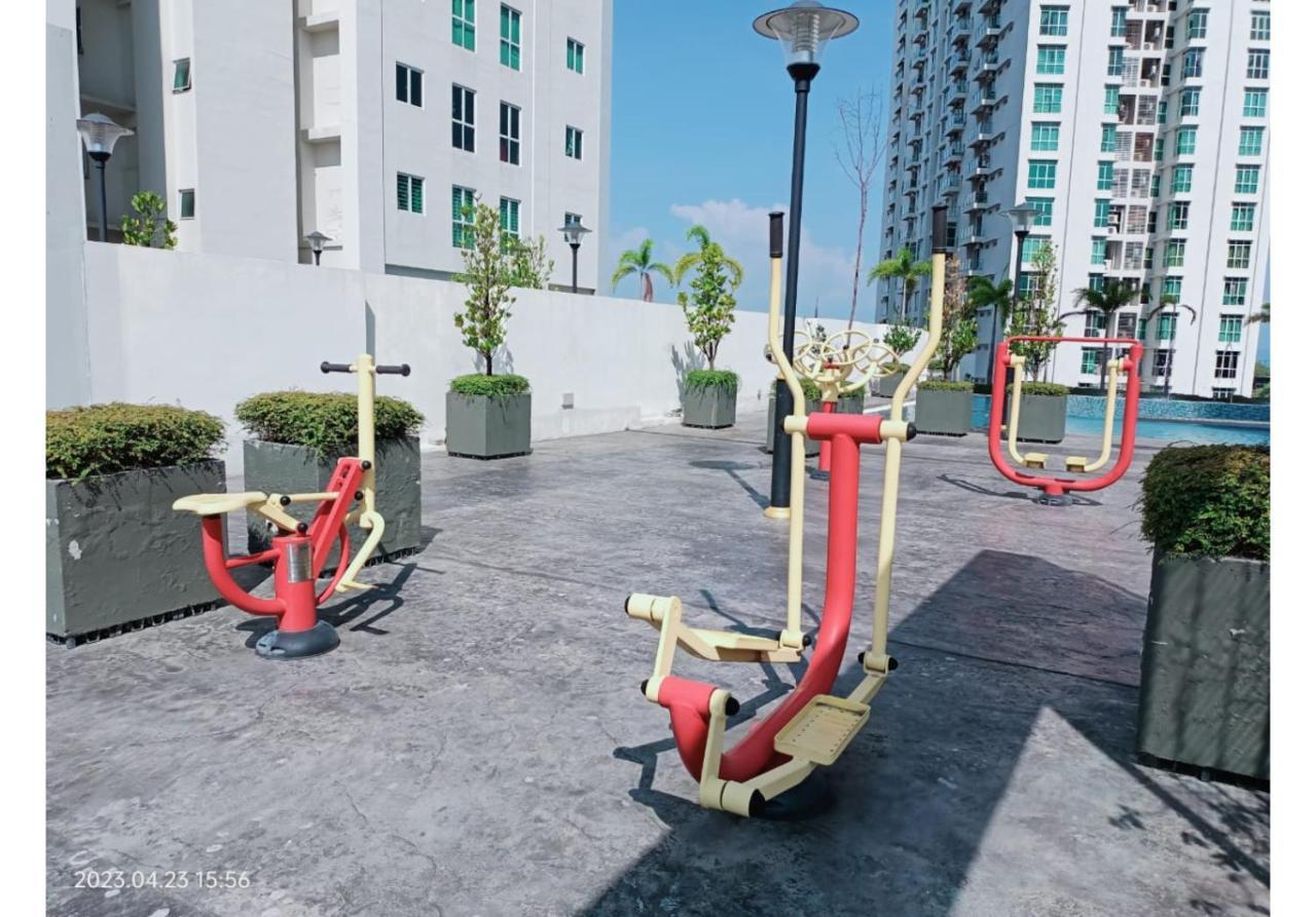 City Town 2-6 Pax Beautiful View Cozy Condo, Jelutong, Georgetown, Centre Heart Of Penang Island, Near Highway Komtar Gurney Екстериор снимка