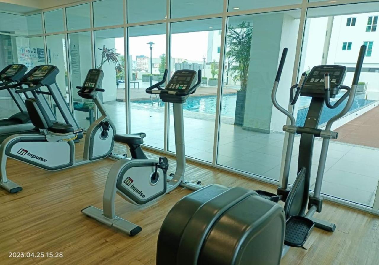 City Town 2-6 Pax Beautiful View Cozy Condo, Jelutong, Georgetown, Centre Heart Of Penang Island, Near Highway Komtar Gurney Екстериор снимка